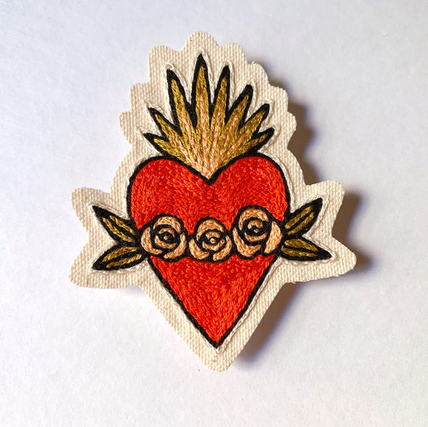 Sacred heart embroidered with sunburst iron-on patch 14x11 cm